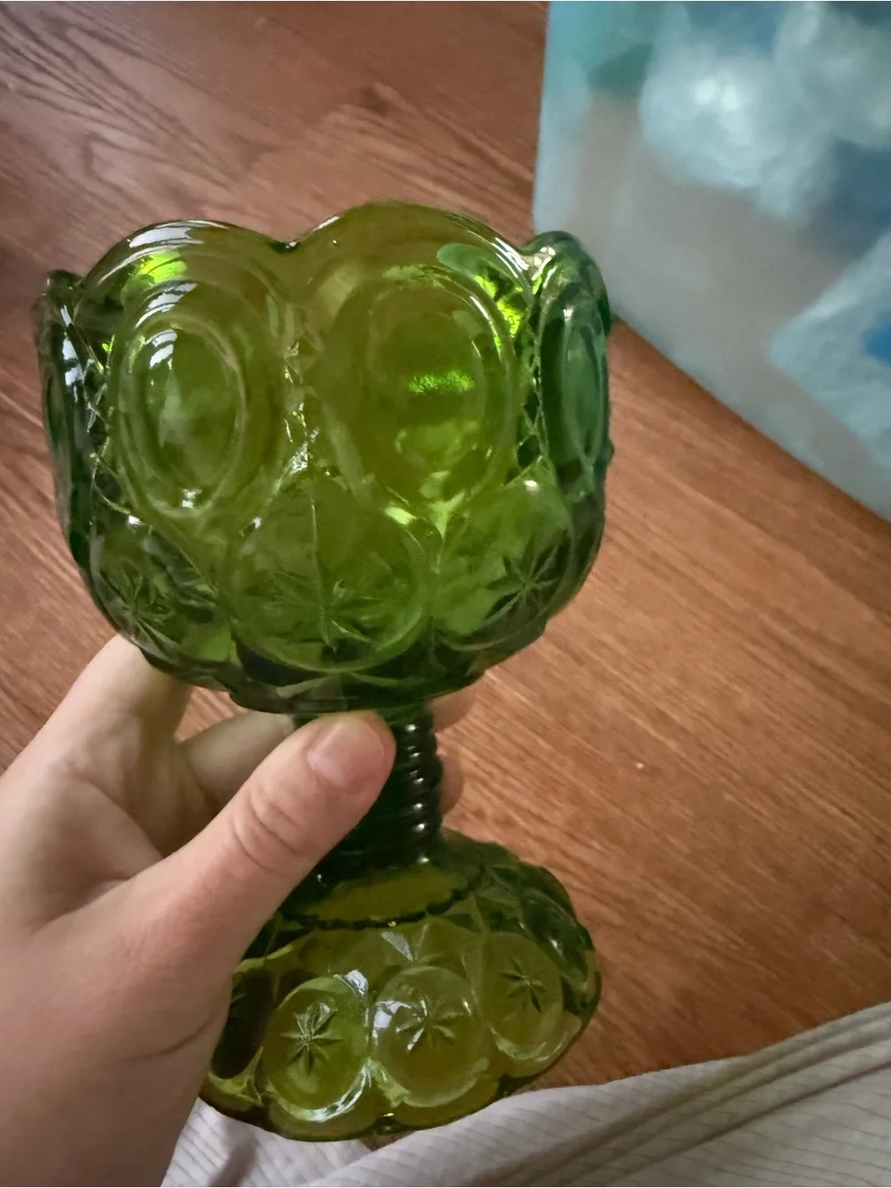 LE Smith moons & stars pedestal base green
